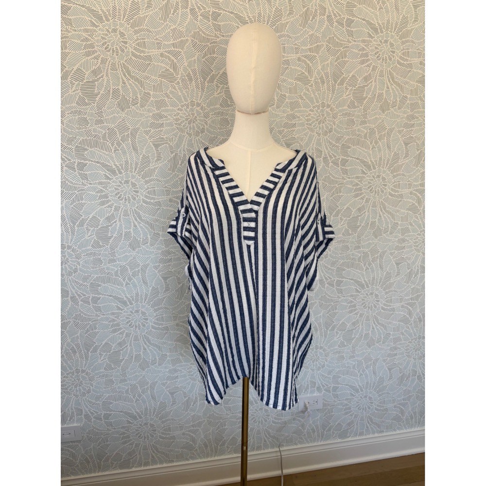 Jane + Delancey Navy White Striped Button Back Tunic Top 1X Short Sleeve Blouse